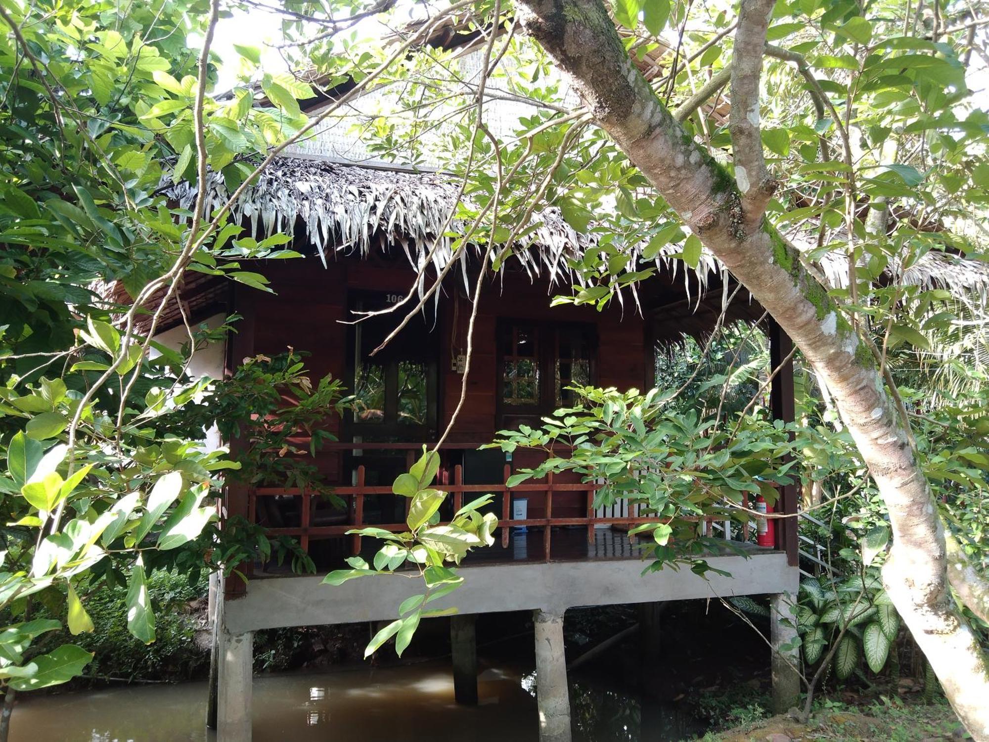 Quoc Phuong Riverside Homestay Ben Tre ภายนอก รูปภาพ