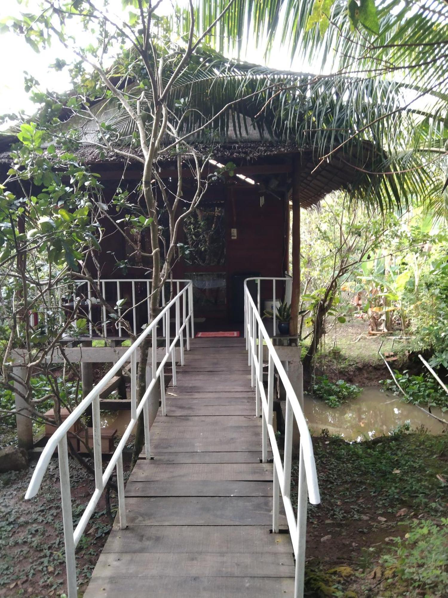 Quoc Phuong Riverside Homestay Ben Tre ภายนอก รูปภาพ