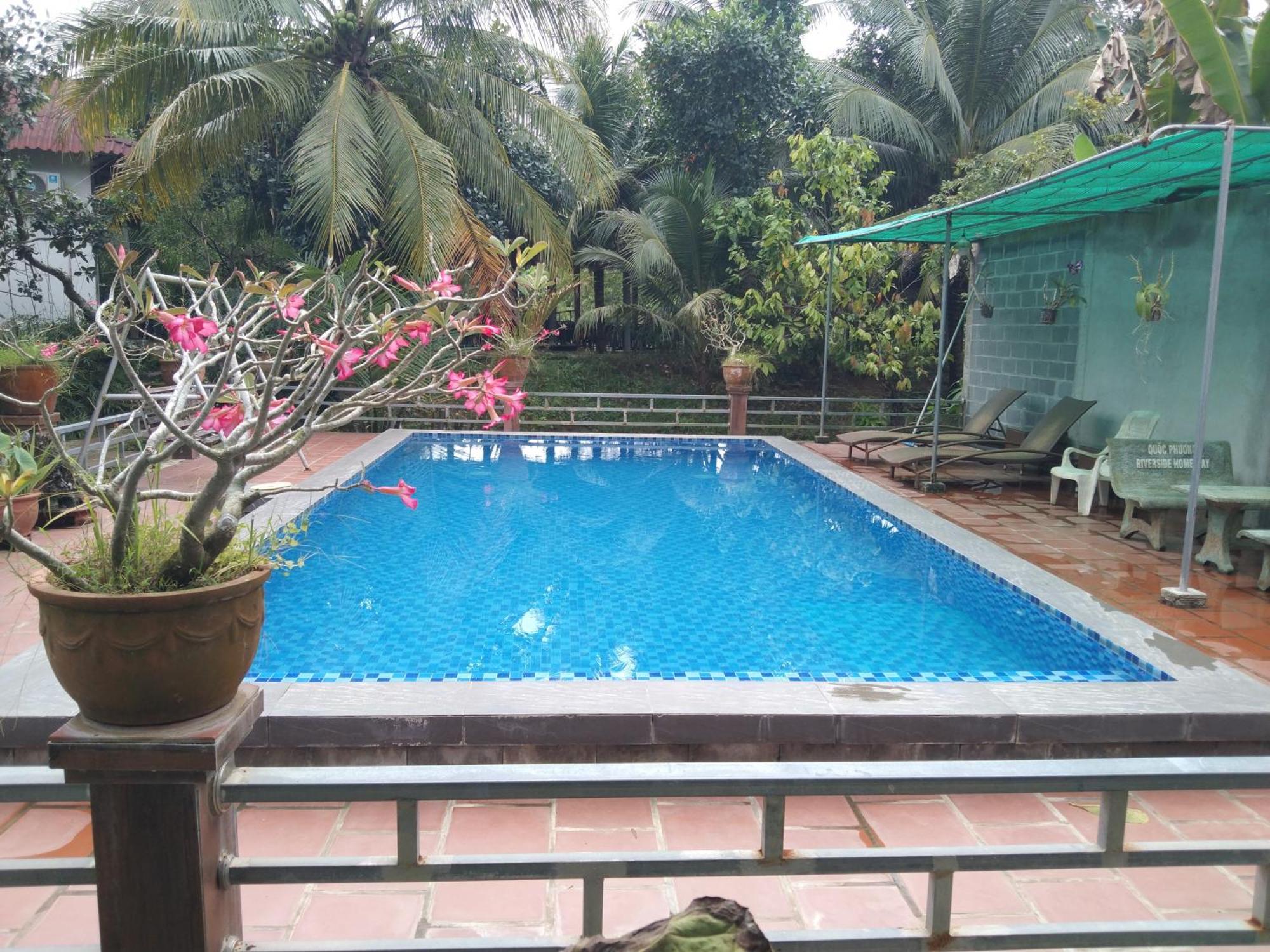 Quoc Phuong Riverside Homestay Ben Tre ภายนอก รูปภาพ