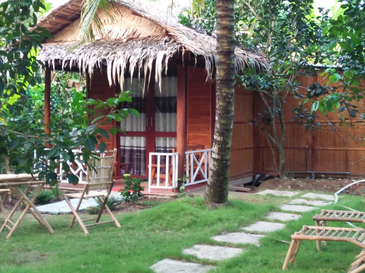 Quoc Phuong Riverside Homestay Ben Tre ภายนอก รูปภาพ