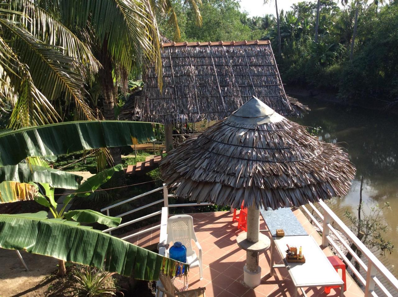 Quoc Phuong Riverside Homestay Ben Tre ภายนอก รูปภาพ